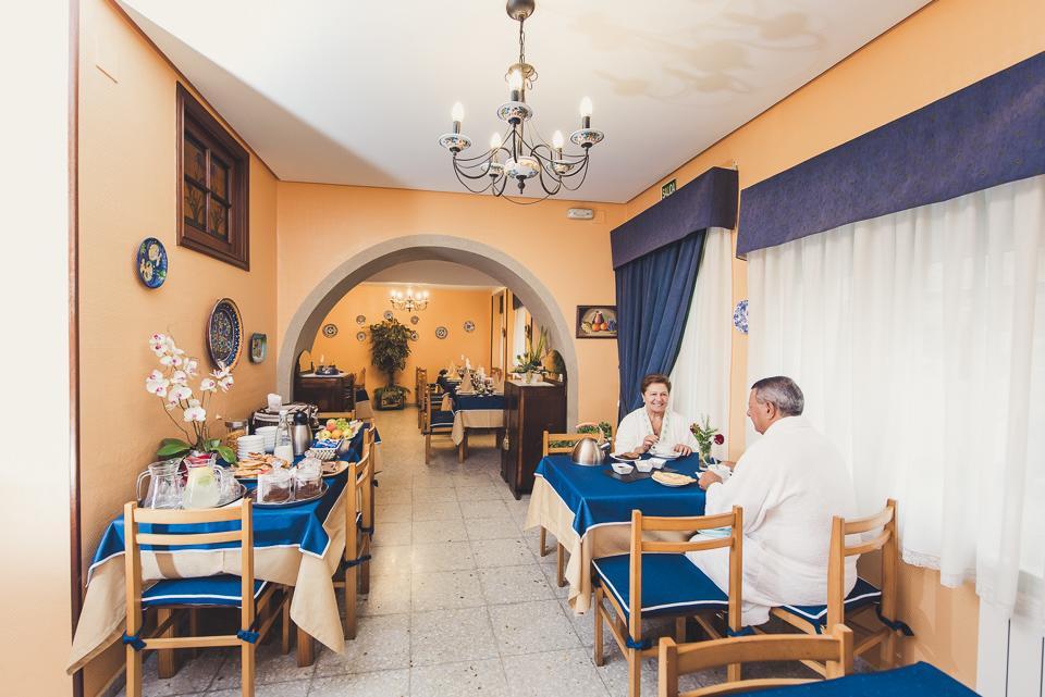 Pension Pura Cuntis Buitenkant foto