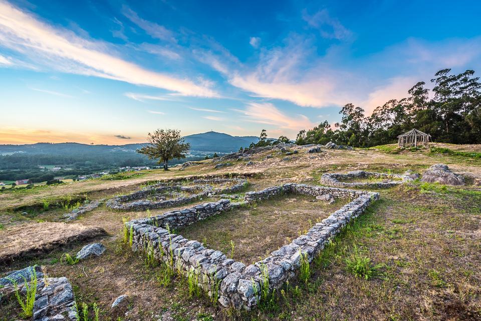 Pension Pura Cuntis Buitenkant foto